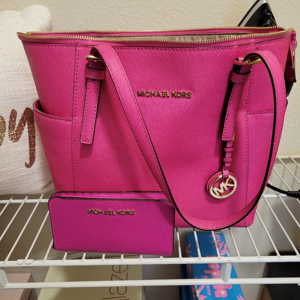 Michael Kors purse and wallet